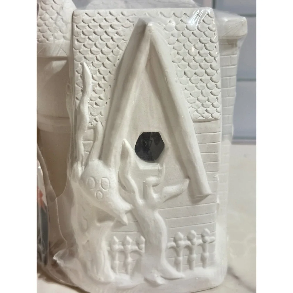 Spooky Boutique Light-Up Haunted House DIY Paint Kit Halloween Plaster LED